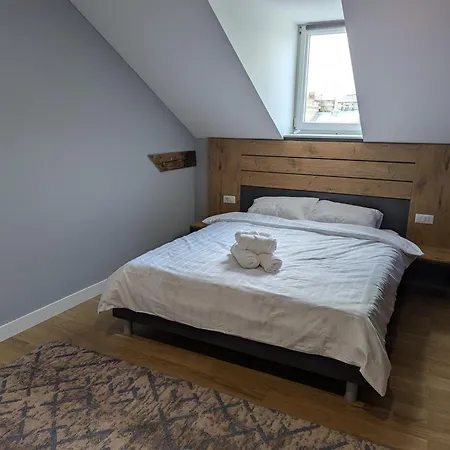 From A To Z - Lux Center Daire *