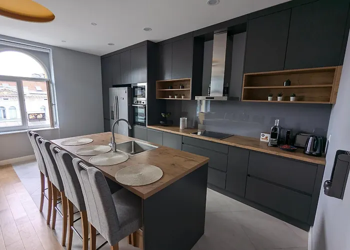 From A To Z - Lux Center *